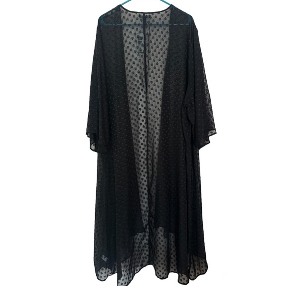 Torrid Black Heart Hi-Lo Kimono - Picture 4 of 6